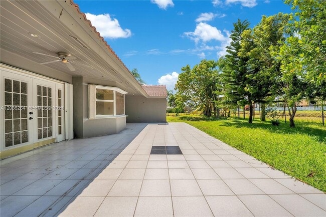 Building Photo - 15241 SW 150th St