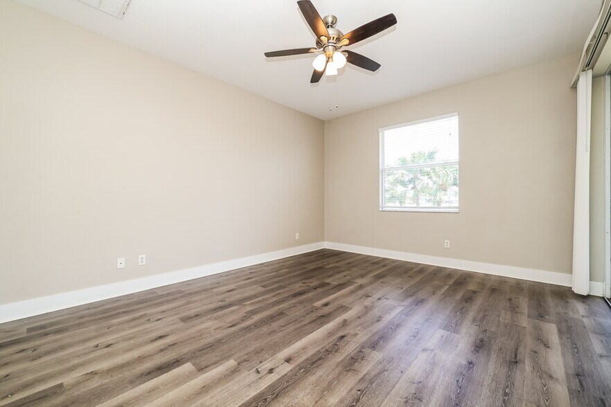 Building Photo - 569 Bimini Bay Blvd
