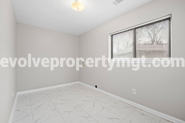 Building Photo - 4311 Judy Cove