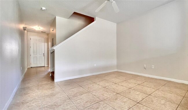Building Photo - 5318 Paradise Cay Cir