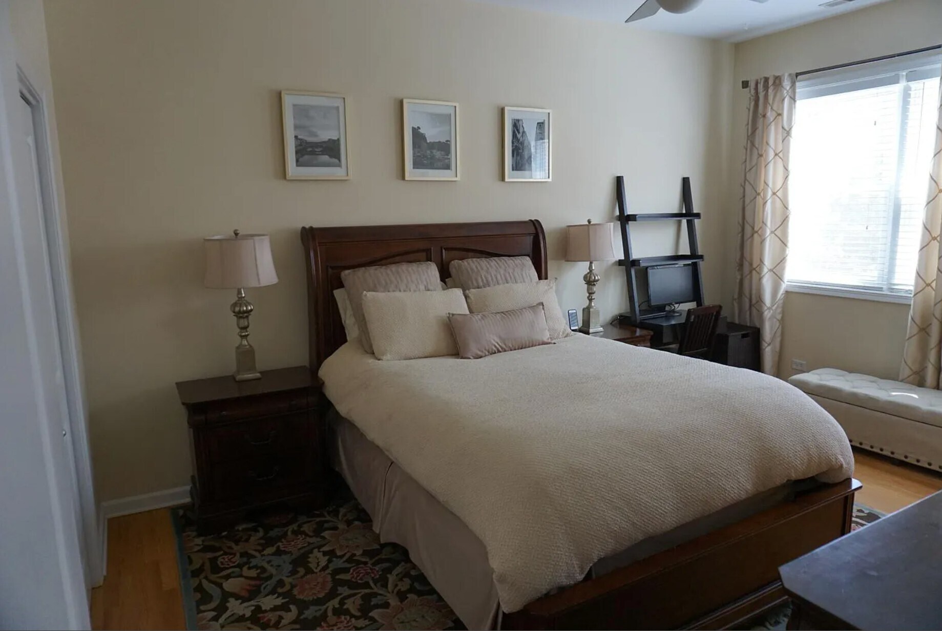 Master bedroom - 948 Madison W St