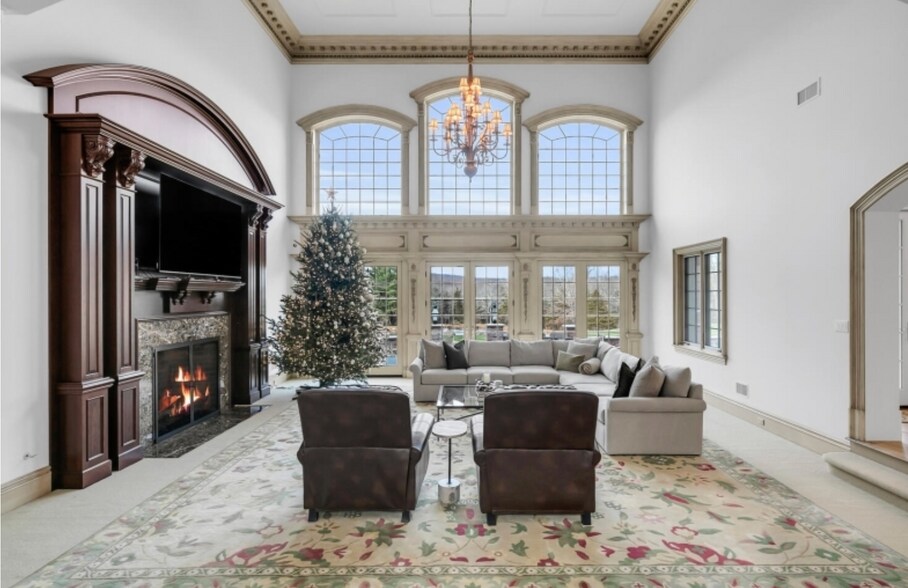 Building Photo - 581 Pottersville Rd