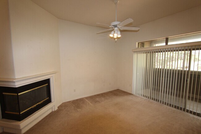 Building Photo - Spacious 2BR Summit Park Condo | Private Balcony + Second-Floor Living