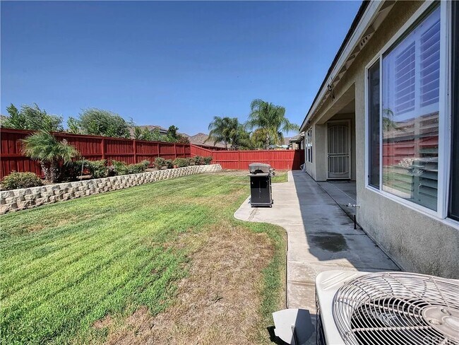 Building Photo - 29394 Castaway Ct