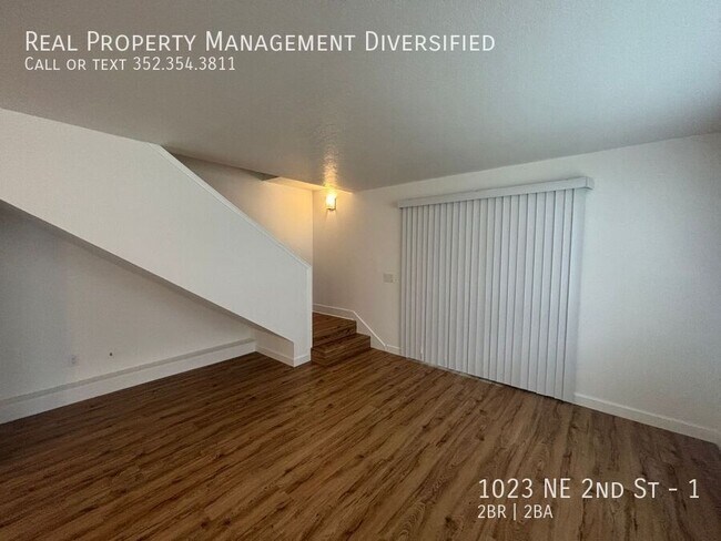 Building Photo - 1023 NE 2nd St