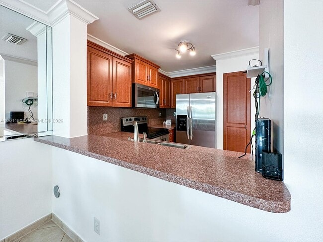 Building Photo - 17272 SW 139th Ct