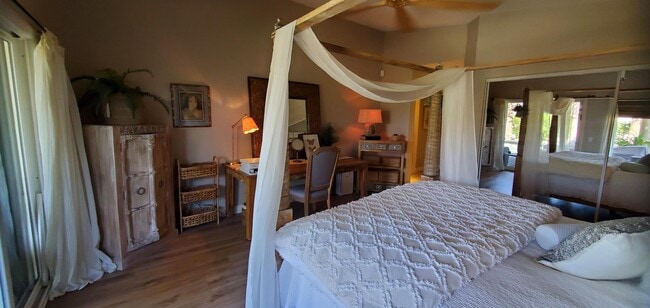 Building Photo - 82570 Delano Dr