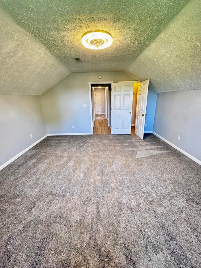 Building Photo - 2469 English Station Dr