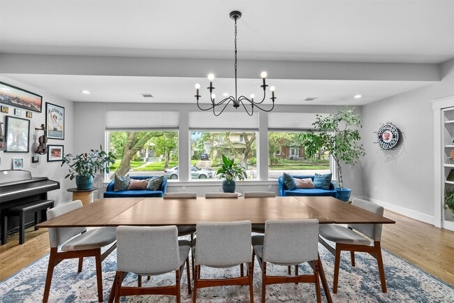 Building Photo - 4503 McKinney St