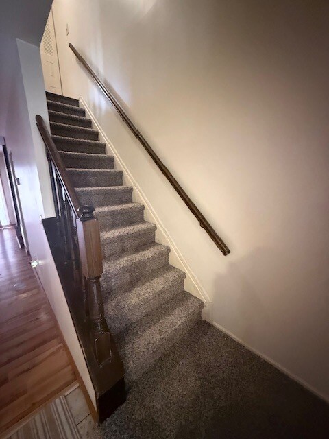 Building Photo - 78 Cheshire Dr