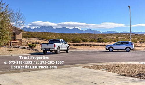 Building Photo - Almost new 4/2 off Del Rey