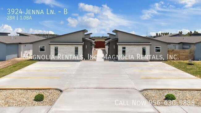 Primary Photo - 1st Month Free with 13 Month Lease