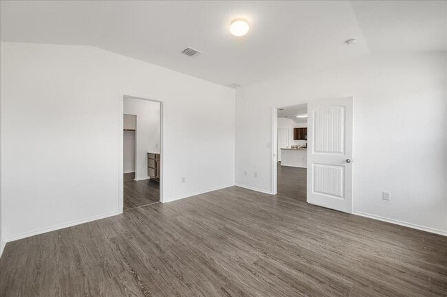 Building Photo - 15116 Custis Ln