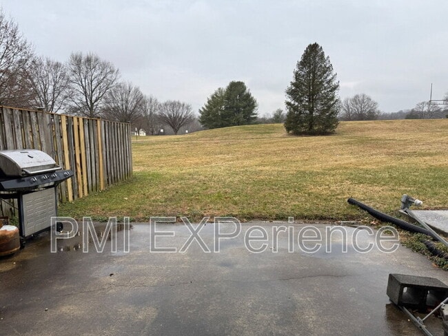 Building Photo - 5861 E Boniwood Turn