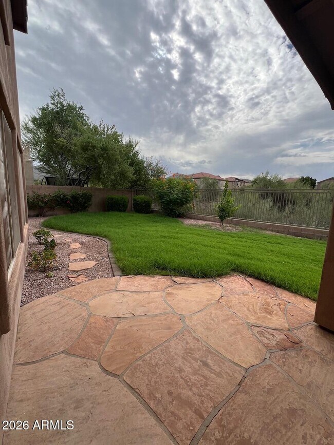 Building Photo - 10299 E Mallow Cir