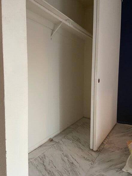 Building Photo - 9645 Spyglass Ave