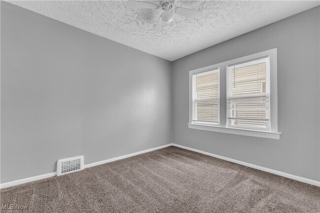 Building Photo - 3803 W 135th St