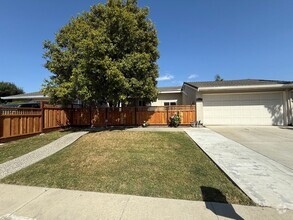 Building Photo - BLOSSOM VALLEY - Beautifully maintained sp...