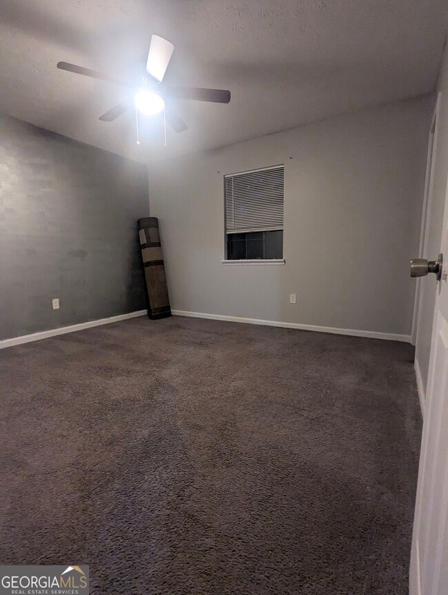 Building Photo - 2153 Cherokee Valley Cir