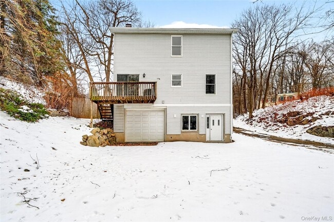 Building Photo - 2 Wayne Ave