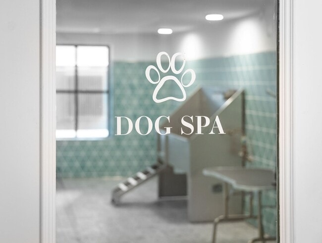 Building Photo - Modern 3-Bedroom Apartment with Smart Home...