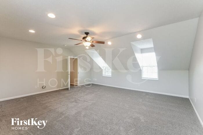 Building Photo - 16325 Clarks Hill Way