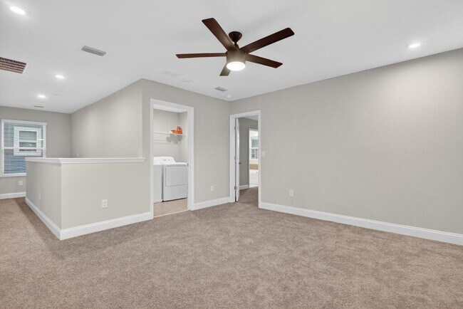 Building Photo - 411 Narrowleaf Dr