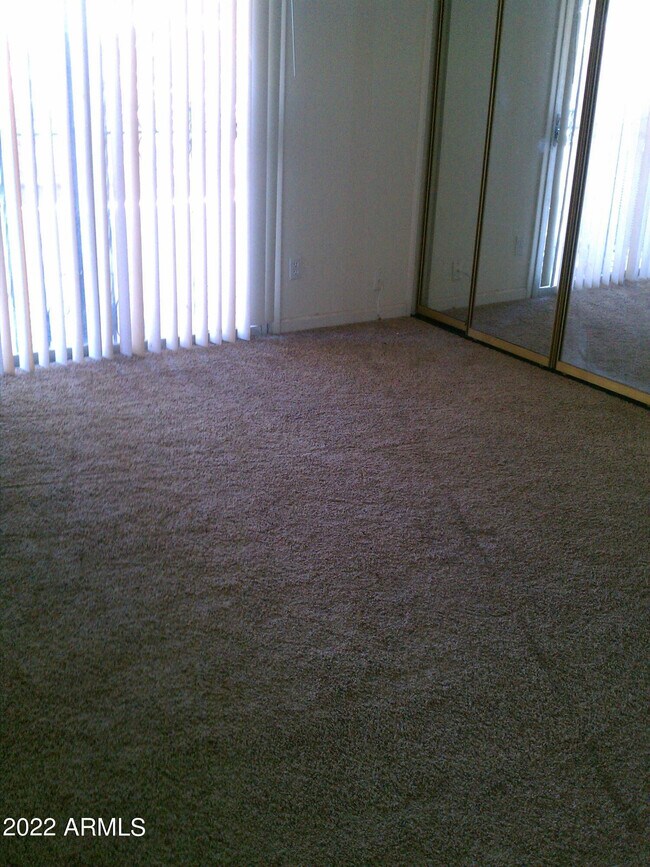 Building Photo - 4701 N 26th Ln