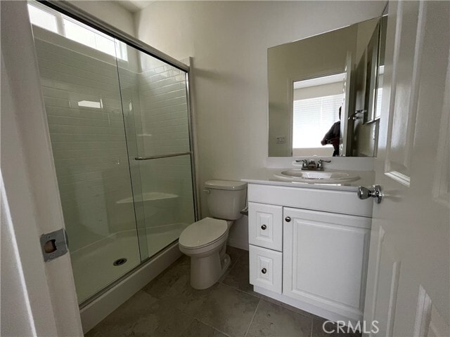 Building Photo - 913 E 2nd St