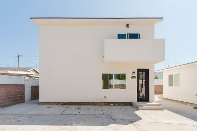 Building Photo - 8312 Canterbury Ave