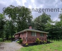 Building Photo - 2 Bedroom For Rent in Decatur - Gorgeous H...