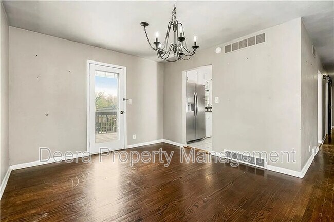 Building Photo - 1305 Craig Dr