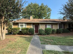 Building Photo - 8317 Summerglen Cir