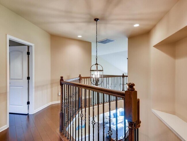 Building Photo - 215 Reveille Rd