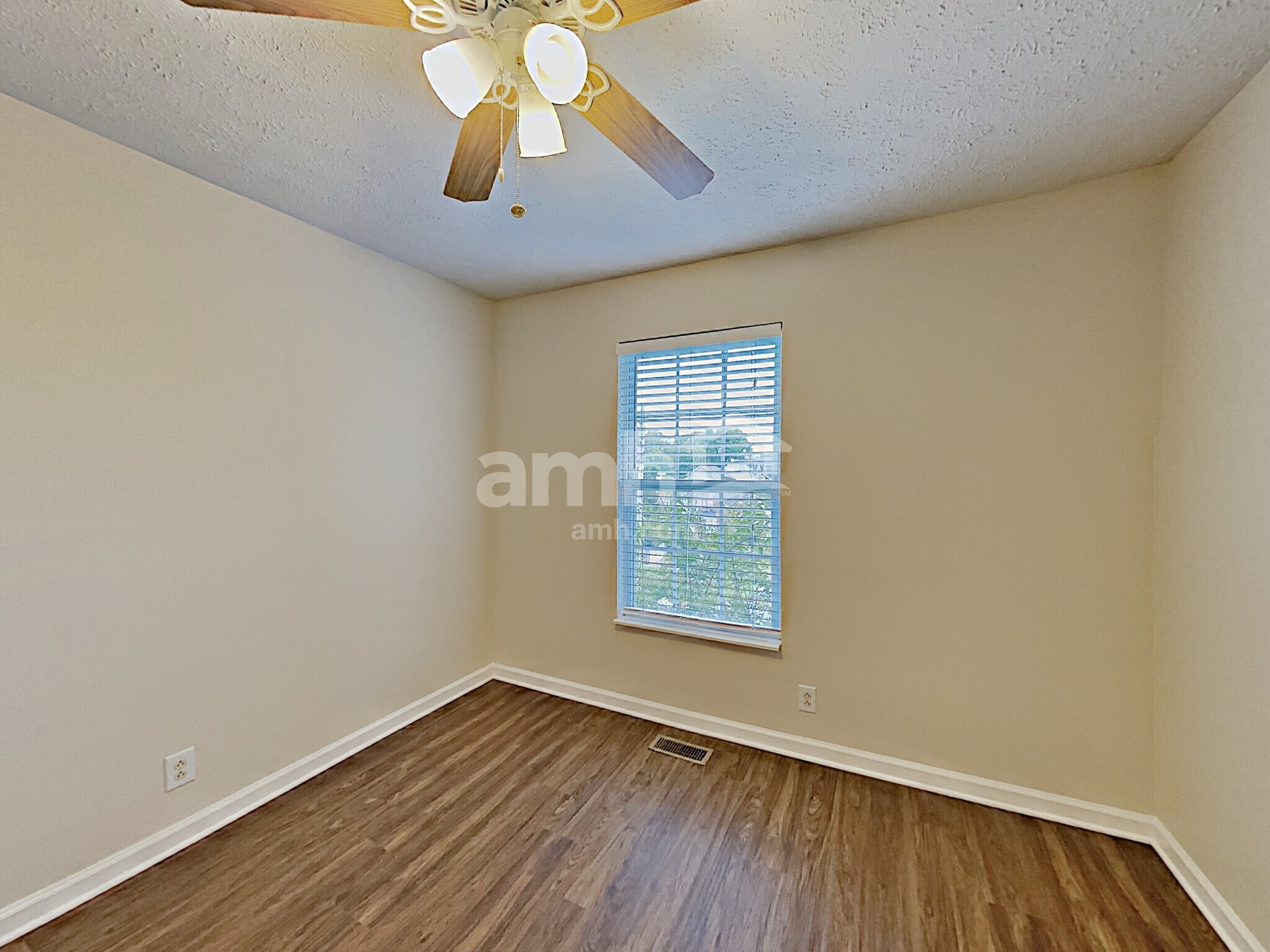 Building Photo - 4014 Lenox Ct