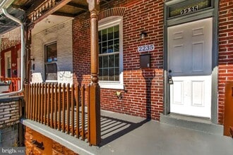 Building Photo - Spacious 3 Bedroom, 1 Bath Home in Harrisburg, Pa!