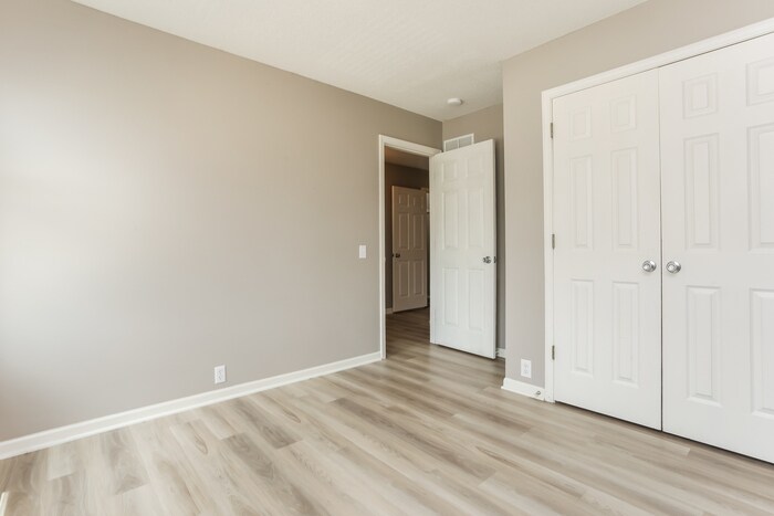 Building Photo - 2512 SE Kimbrough Ct