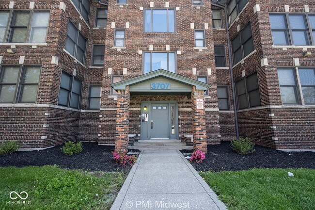 Building Photo - 3707 N Meridian St