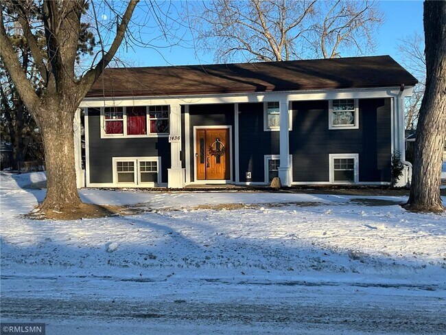 Building Photo - 1436 Selby Ave