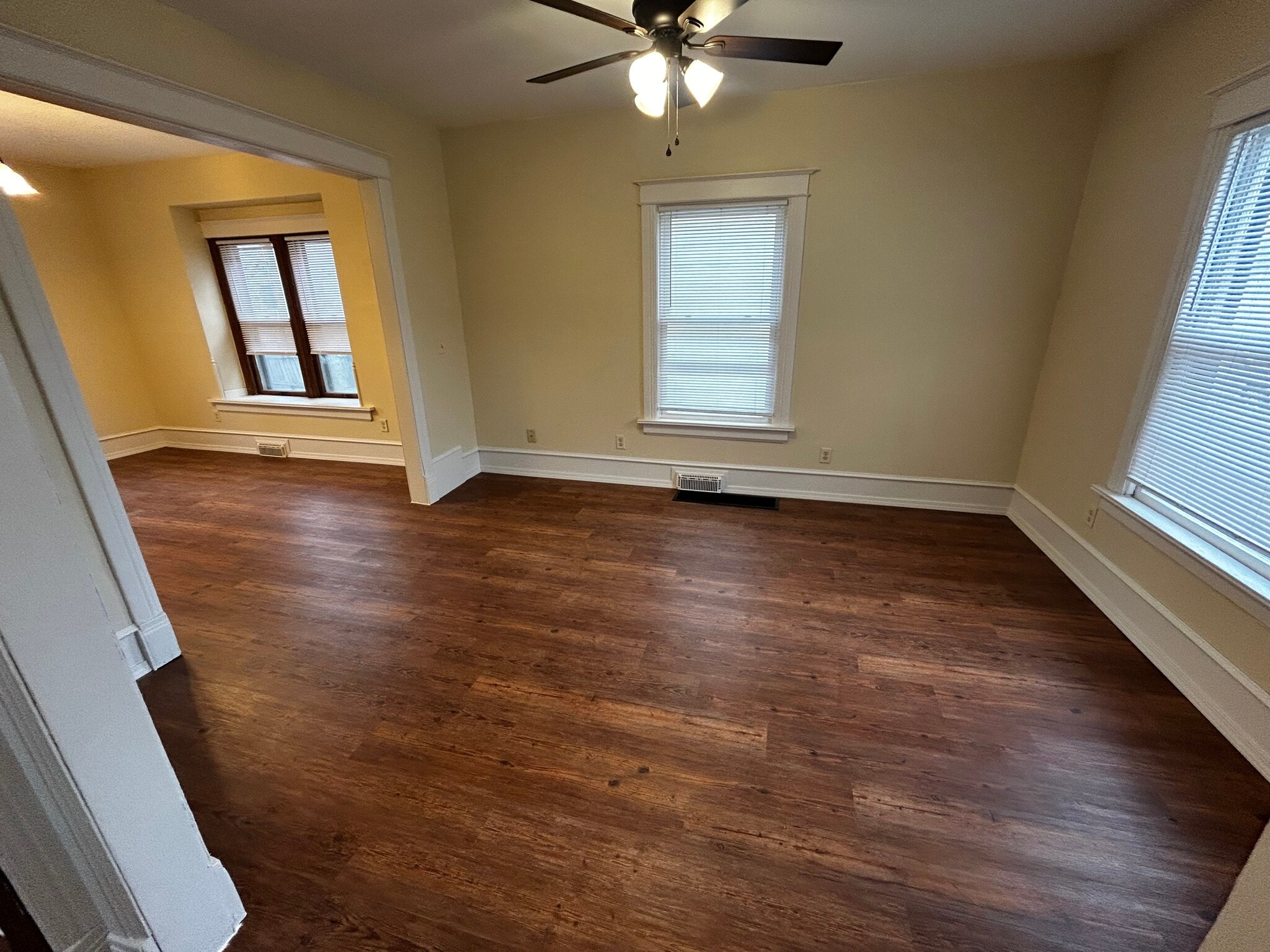 Building Photo - 328 14th St SE