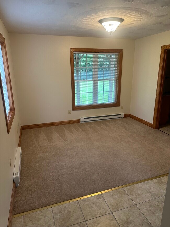 Building Photo - 1085 County Road 4