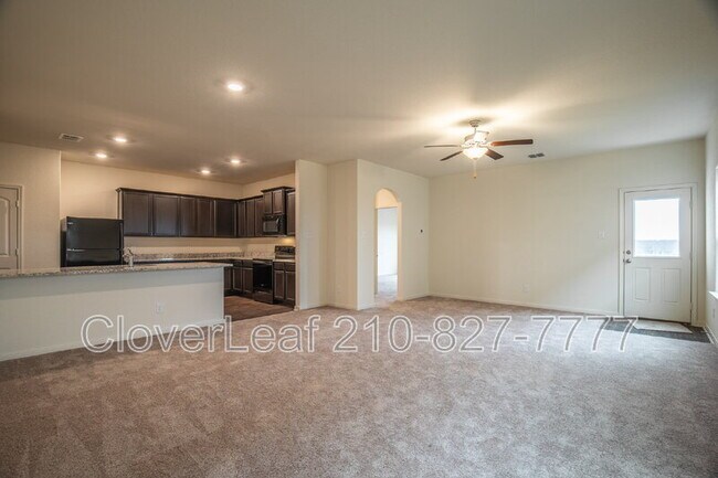 Building Photo - 772 Shoal Crk