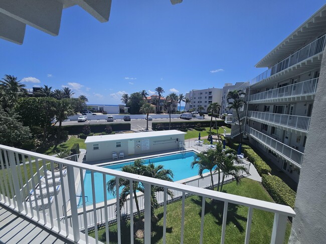 Building Photo - 3500 S Ocean Blvd