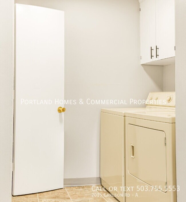 Building Photo - 2015 Carlson Rd