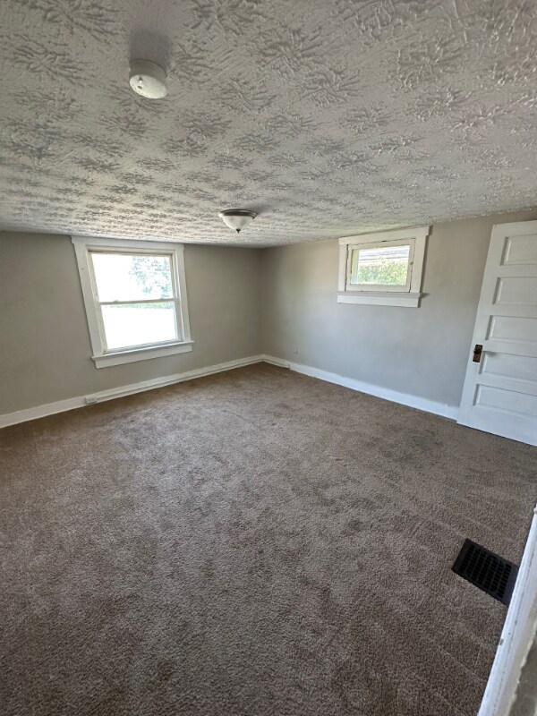 Building Photo - 685 Randolph St