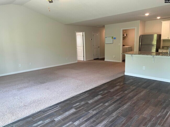 Building Photo - 127 Sundew Rd