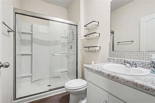 Building Photo - 477 Starbuck Parkway