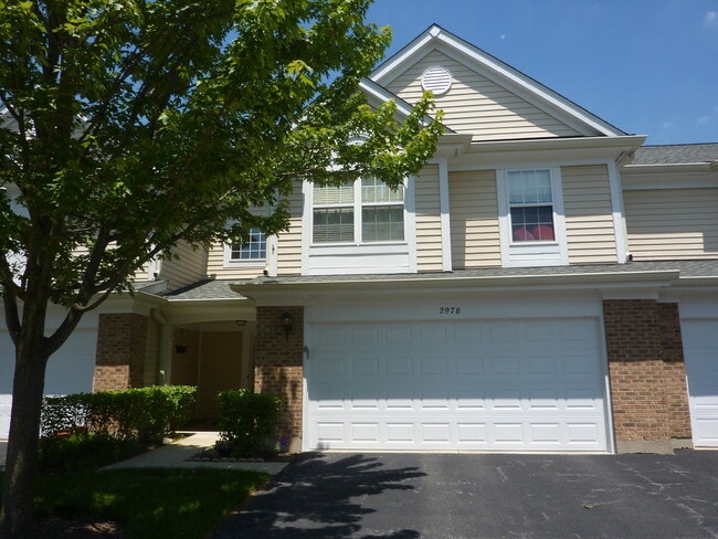 Building Photo - 2978 Belle Ln