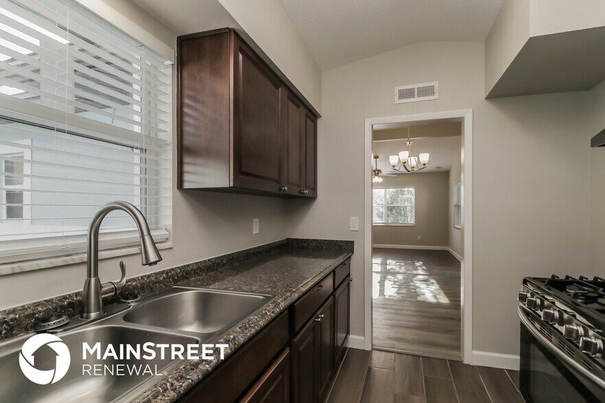 Building Photo - 3017 Joyann St