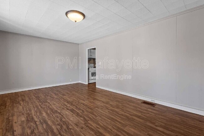 Building Photo - 618 S 18th St